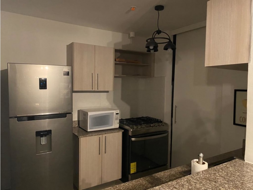 SE ALQUILA APARTAMENTO EN EL CRISOL 3 RECAMARAS AMOBLADO $1110 — foto 4