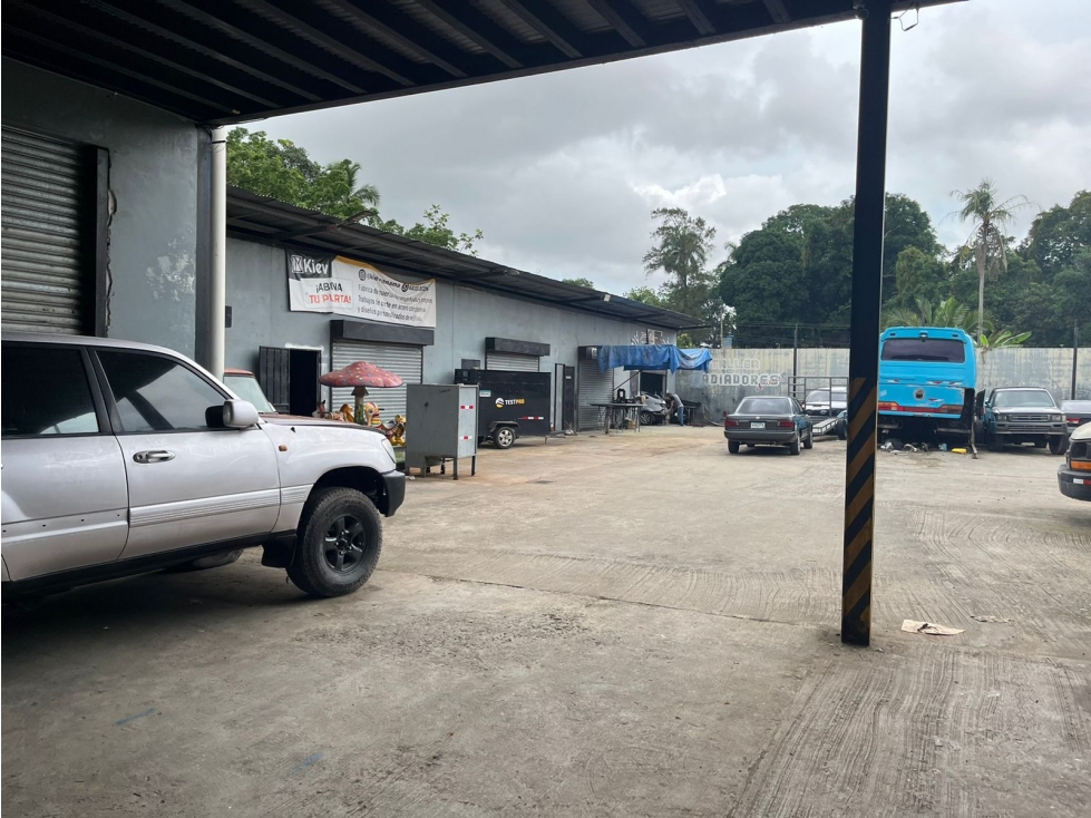 SE VENDE GALERA EN ARRAIJAN >>2000 mt2<< — foto 2