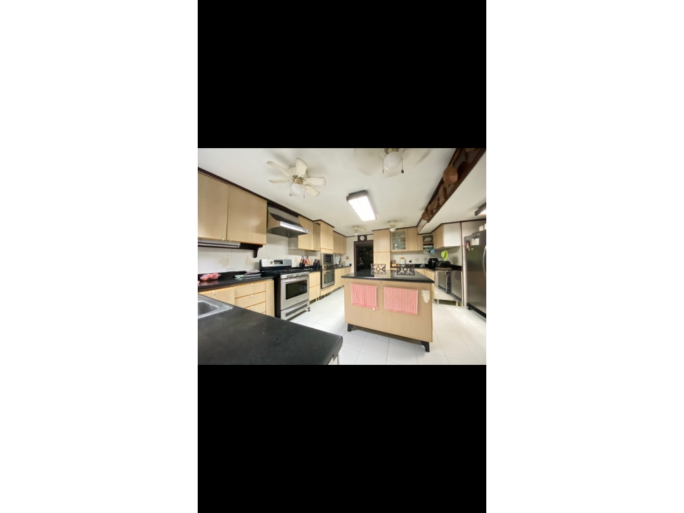 SE VENDE CASA EN OBARRIO GRAN OPORTUNIDAD — foto 2