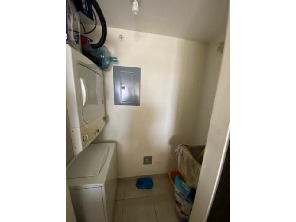 Vendo apto con L/B de 2 Rec en Parque Lefevre NEGOCIABLE IMG97 — foto 5