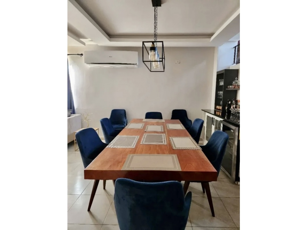 SE VENDE CASA REMODELADA EN SAN ANTONIO $295,000 — foto 3