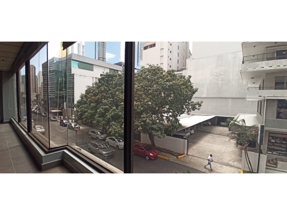 SE ALQUILA OFICINA EN BELLA VISTA ZONA BANCARIA - I.G. — foto 3