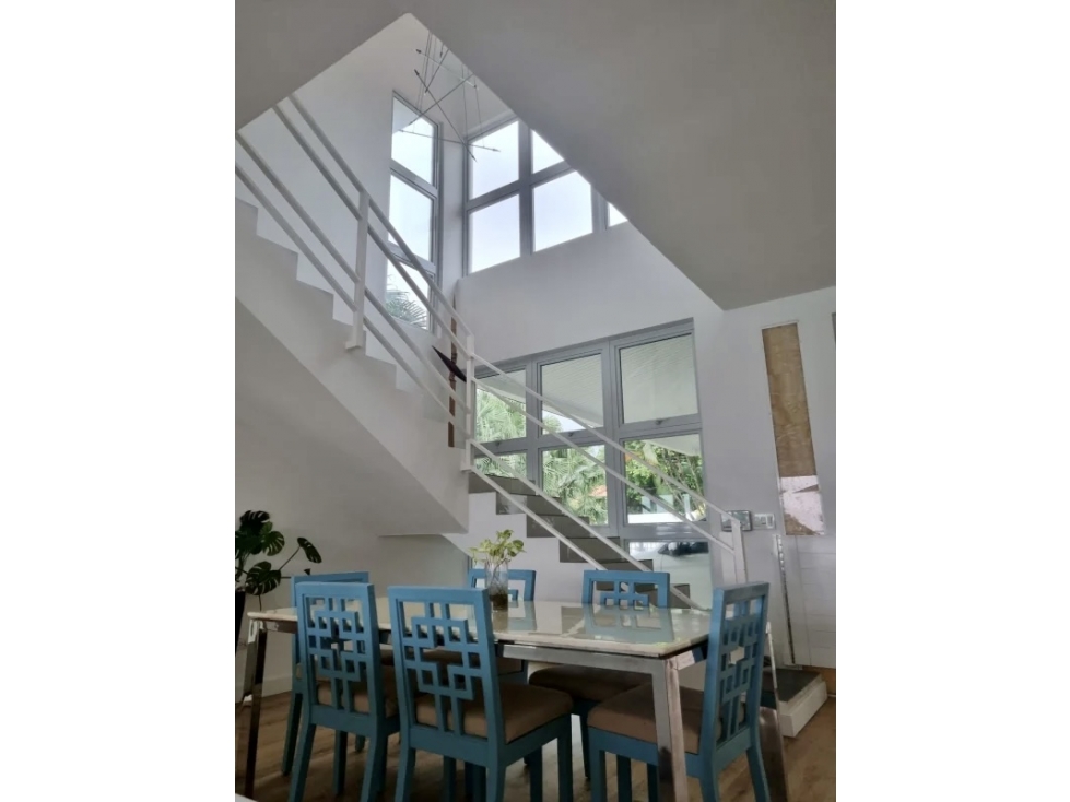 SE VENDE HERMOSA CASA MODERNA EN COSTA ESMERALDA $715,000 — foto 3