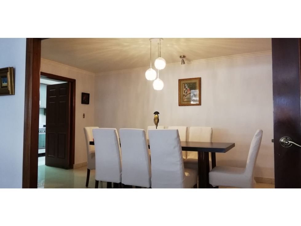 SE ALQUILA APARTAMENTO AMOBLADO EN MARBELLA FS 2727