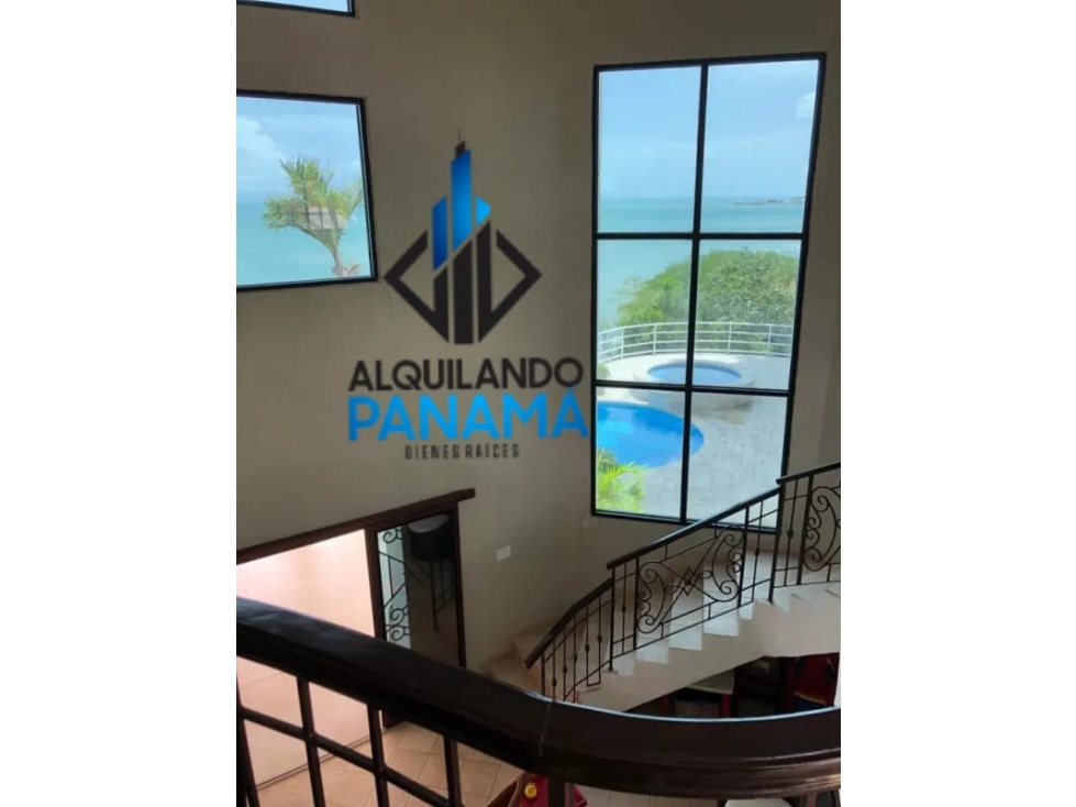 Se Alquila Casa de Playa 600 Mts Costa Esmeralda USD$5,500,oo - 5