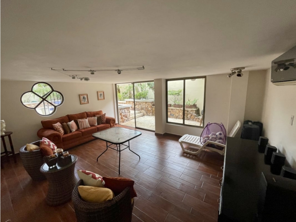 SE VENDE HERMOSA CASA AMOBLADA EN LA ALAMEDA $625,000 — foto 4