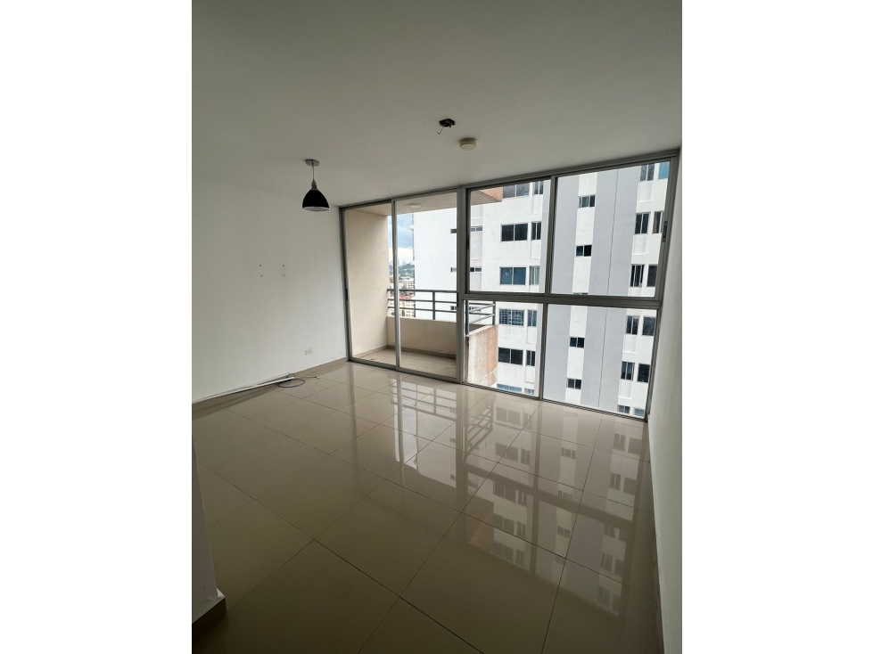 SE VENDE APARTAMENTO EN CARRASQUILLA