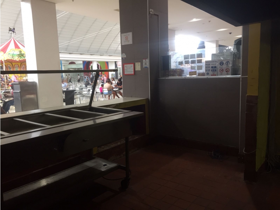 SE ALQUILA LOCAL ANDES MALL 50 Mts AREA FOOD COURT -I.G. — foto 4
