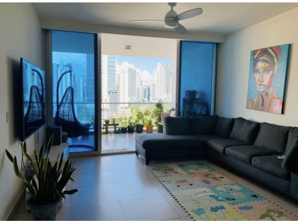 SE VENDE APARTAMENTO AMOBLADO EN AVENIDA BALBOA $305,000
