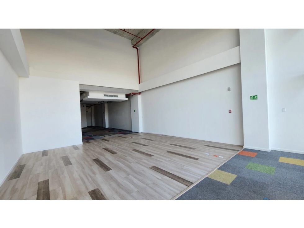 Se Alquila Local 167 Mts Betania El Dorado USD$4,160,oo — foto 2