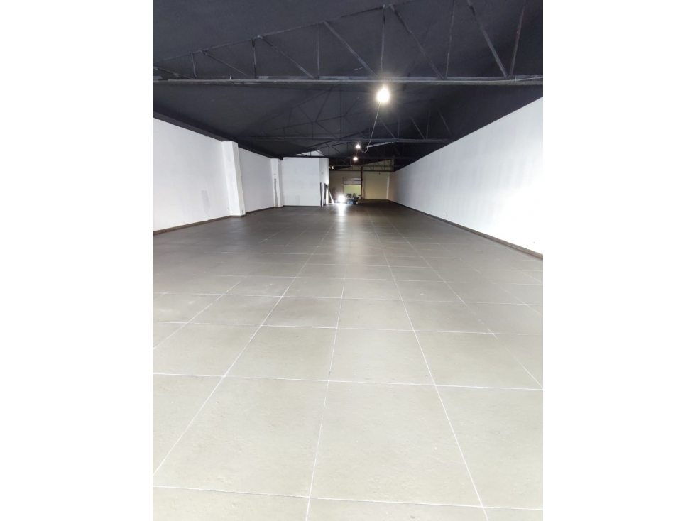Se Alquila Local 530 Mts Vista Hermosa USD$7,500,00+Itbms — foto 3