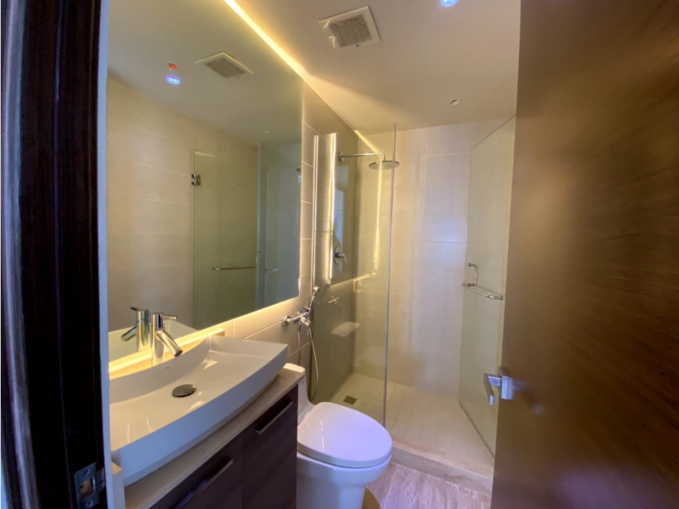Se Alquila Apartamento Amoblado 158 Mts Costa del Este USD$3,500,oo - 4