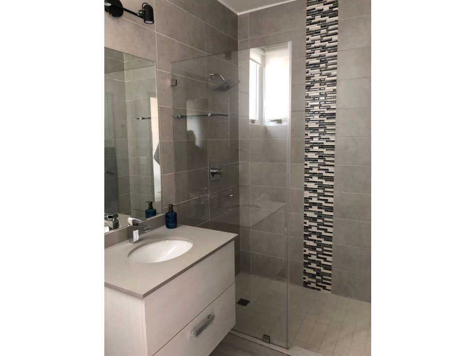 Se Vende Apartamento 189 Mts Cl 50 san Fco USD$420,000,oo — foto 4