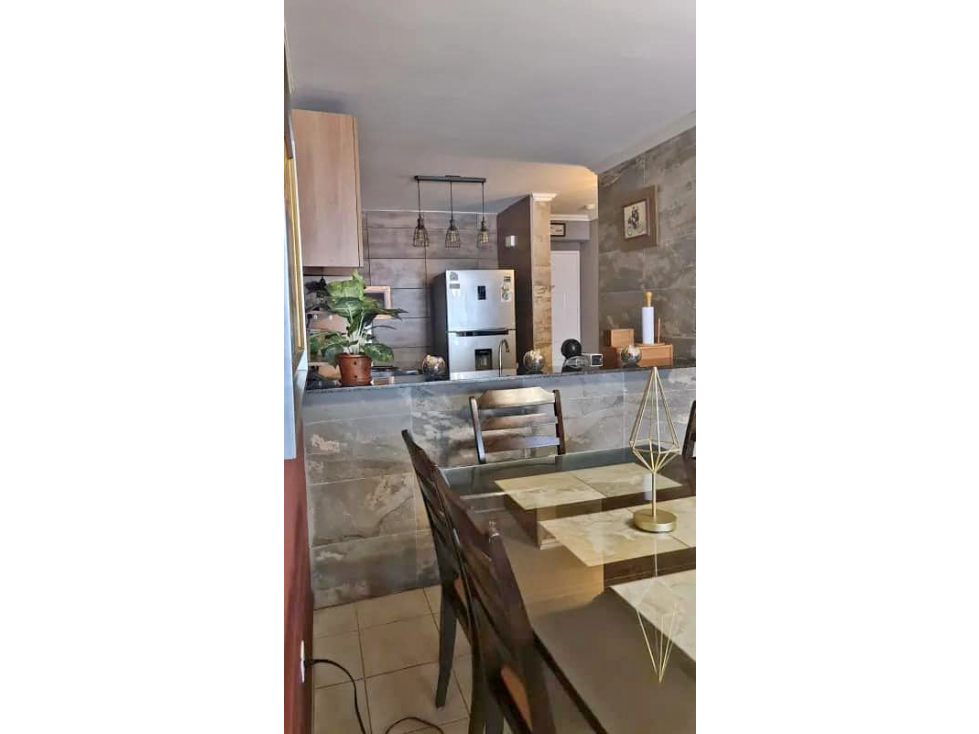 SE VENDE HERMOSO APARTAMENTO EN VIA ESPAÑA — foto 3
