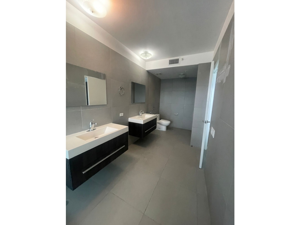 SE VENDE APARTAMENTO AMOBLADO EN AV. BALBOA — foto 6