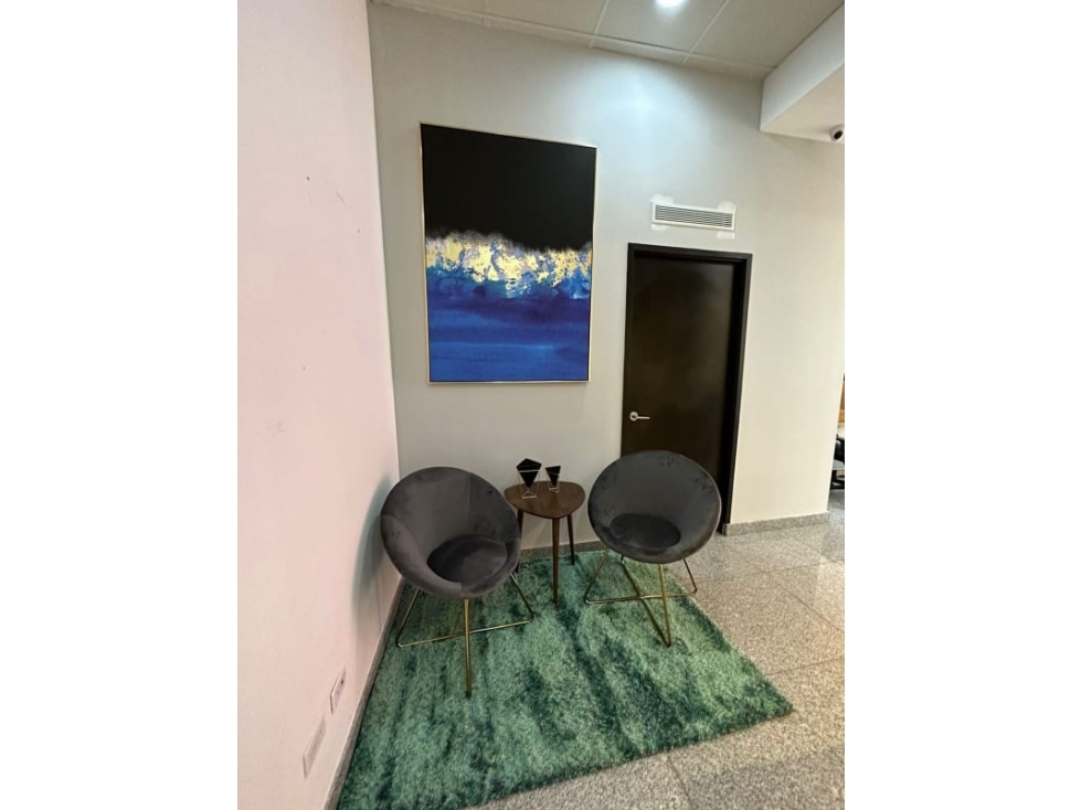 Se Vende Oficina 71 Mts Bella Vista calle 50 USD$152,000,oo — foto 2