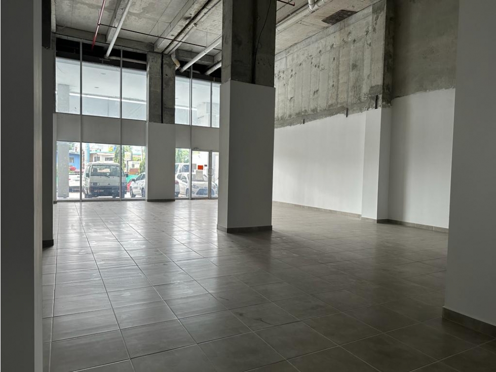 Se Alquila Local 145 Mts Chanis Via Agustín Arango USD$1,950,oo+itbms - 2