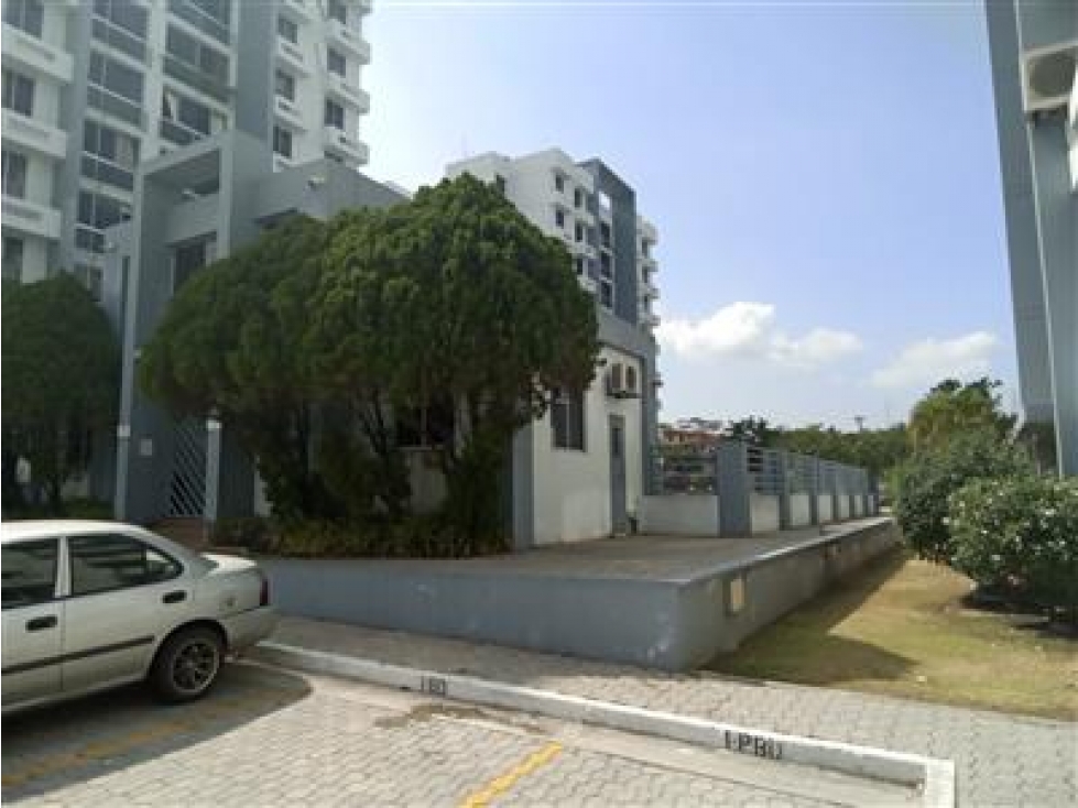 SE VENDE APARTAMENTO EN CONDADO — foto 2