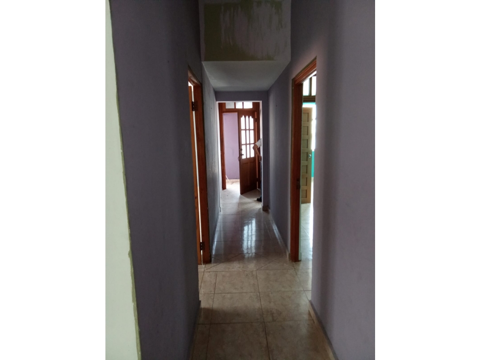 ALQUILER DE CASA COMERCIAL EN VISTA HERMOSA — foto 3