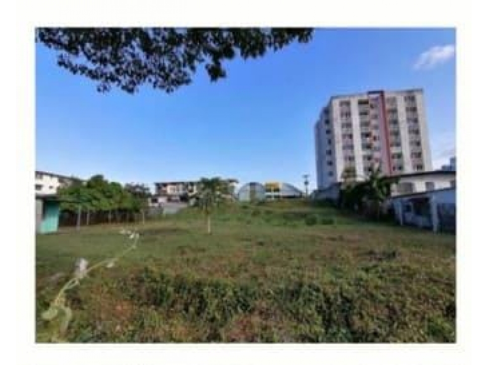 Se Vende Terreno en Santa Maria Business - 1