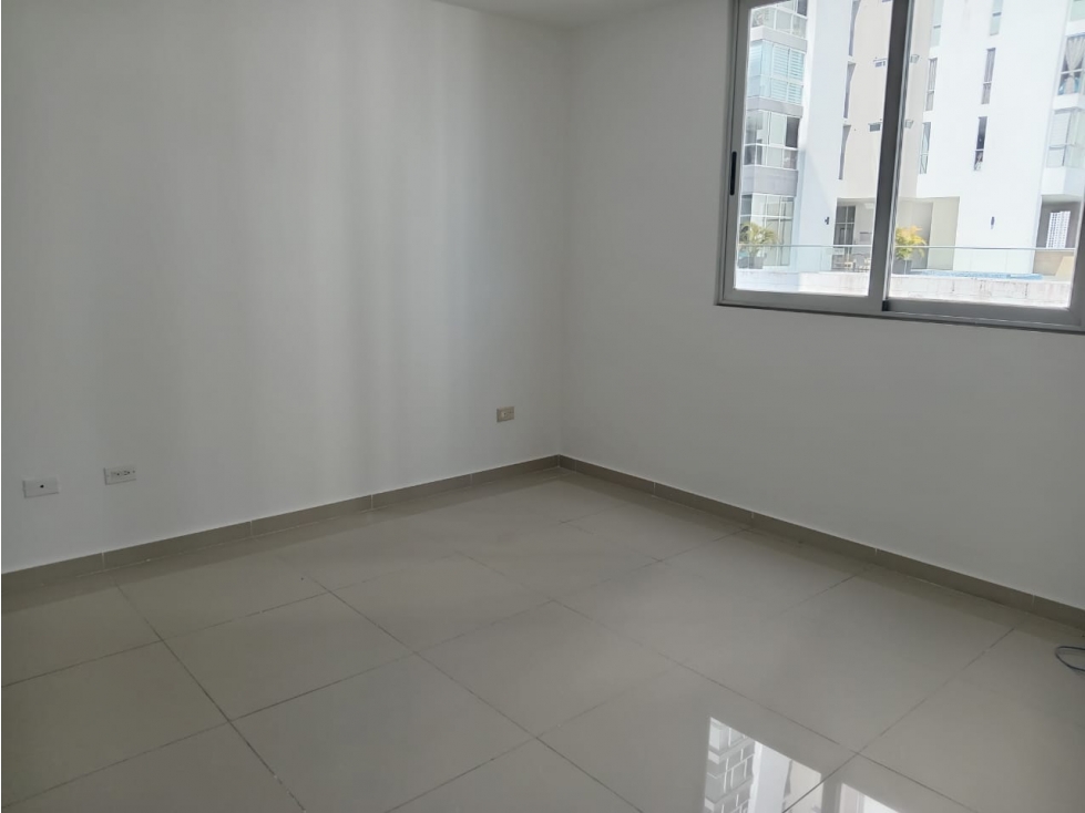 ALQUILER CON OPCION A COMPRA APARTAMENTO EN CARRASQUILLA — foto 2