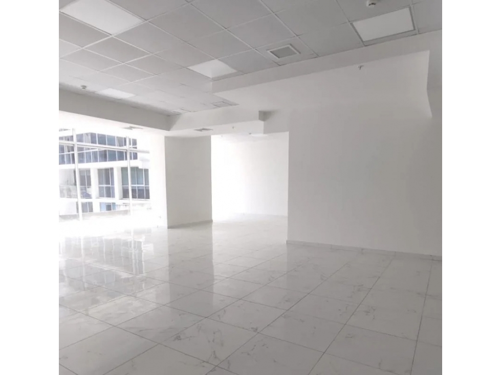 Se Alquila Oficina 104 Mts Obarrio USD$954,00+Itbms — foto 4