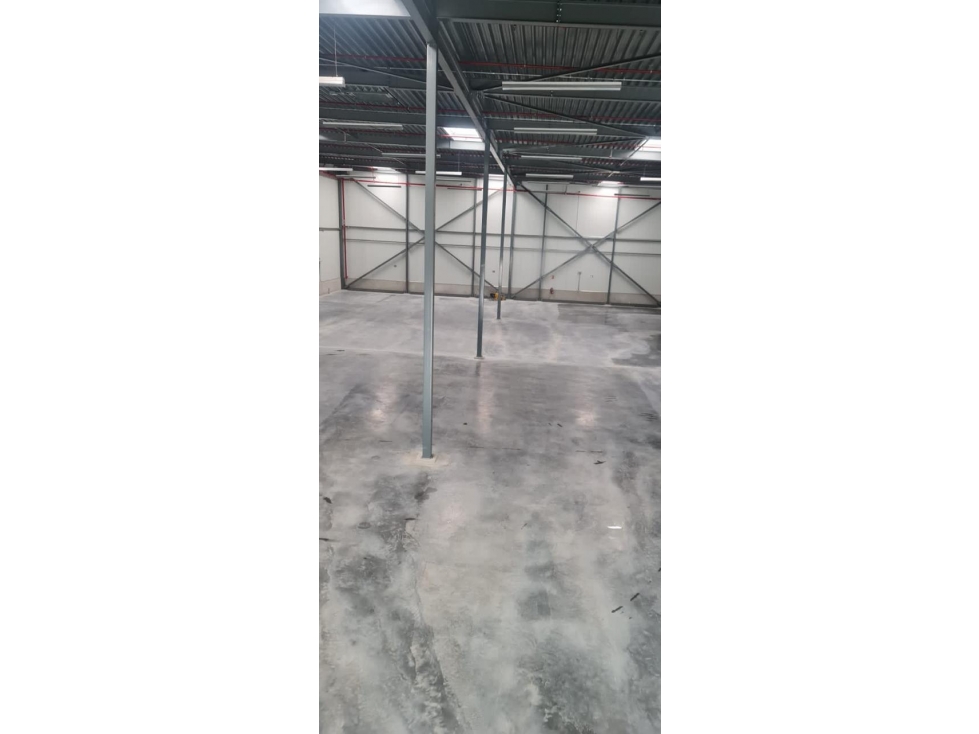 SE ALQUILA BODEGA EN TOCUMEN >>1744MT2 — foto 3