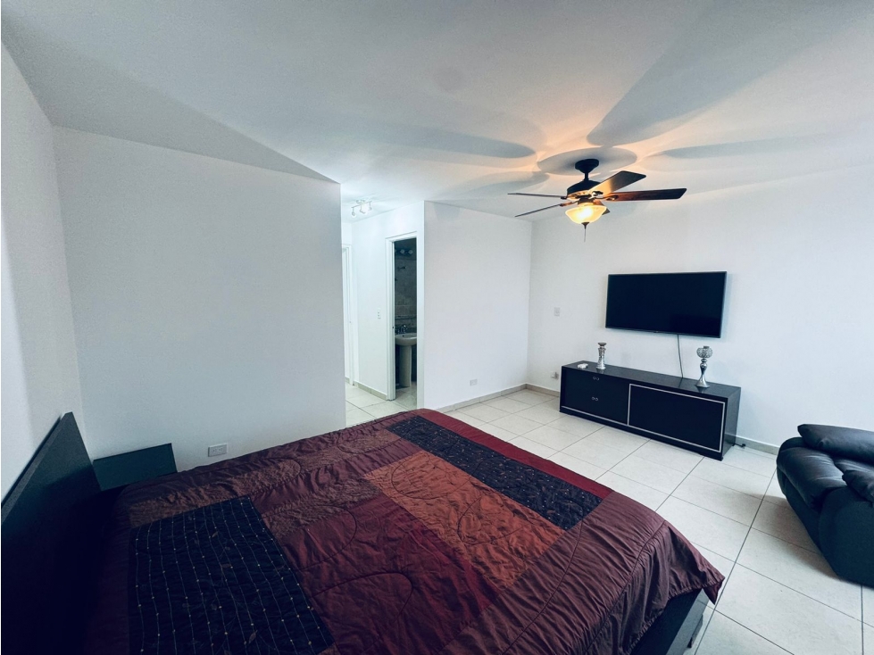 ALQUILO APARTAMENTO AMOBLADO -DOS MARES- $1100!! — foto 4