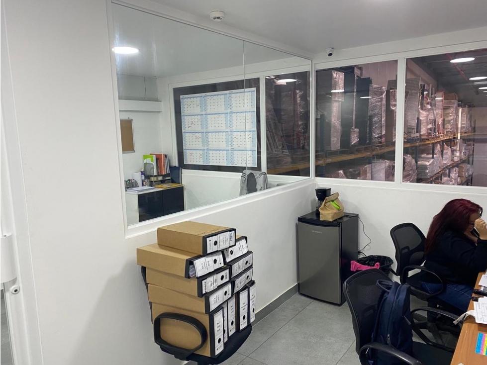 SE VENDE BODEGA EN ZONA 1 - COSTA SUR — foto 2