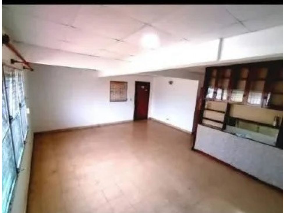 VENDO CASA CON AMPLIO TERRENO DE 1000 MTS 2, EN SAN ANTONIO!!! — foto 4