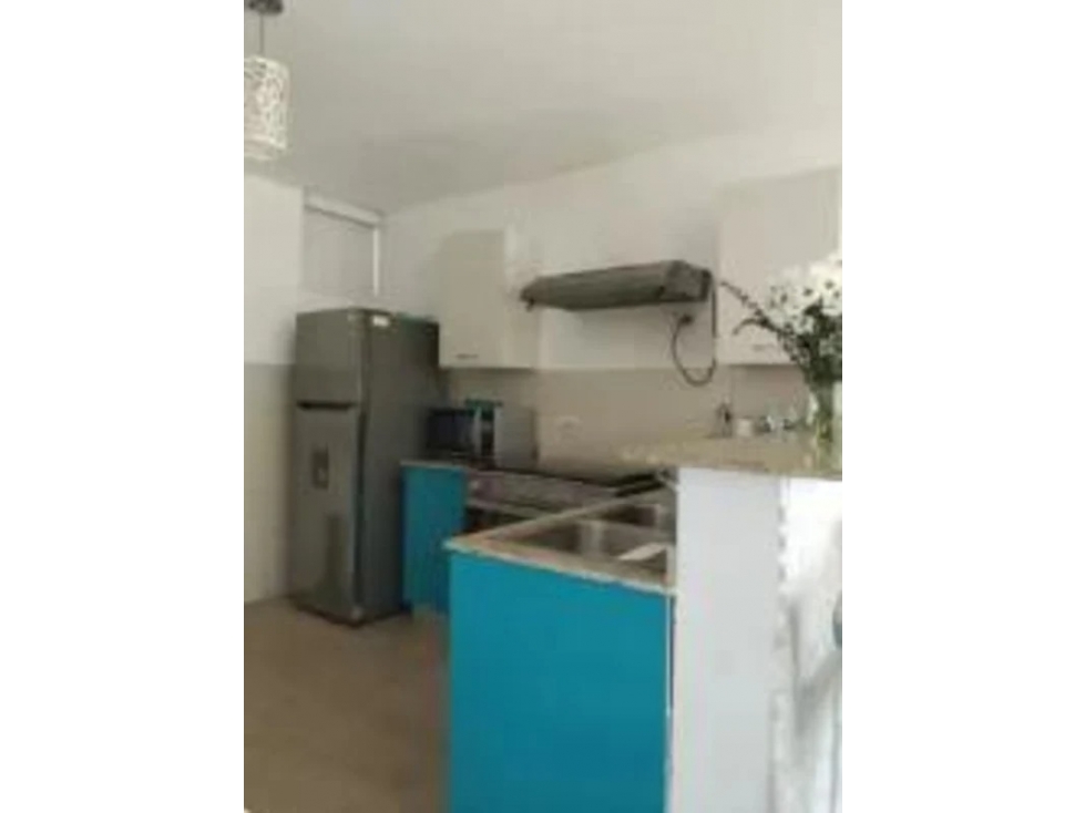 SE ALQUILA APARTAMENTON EN SAN CARLOS - 2