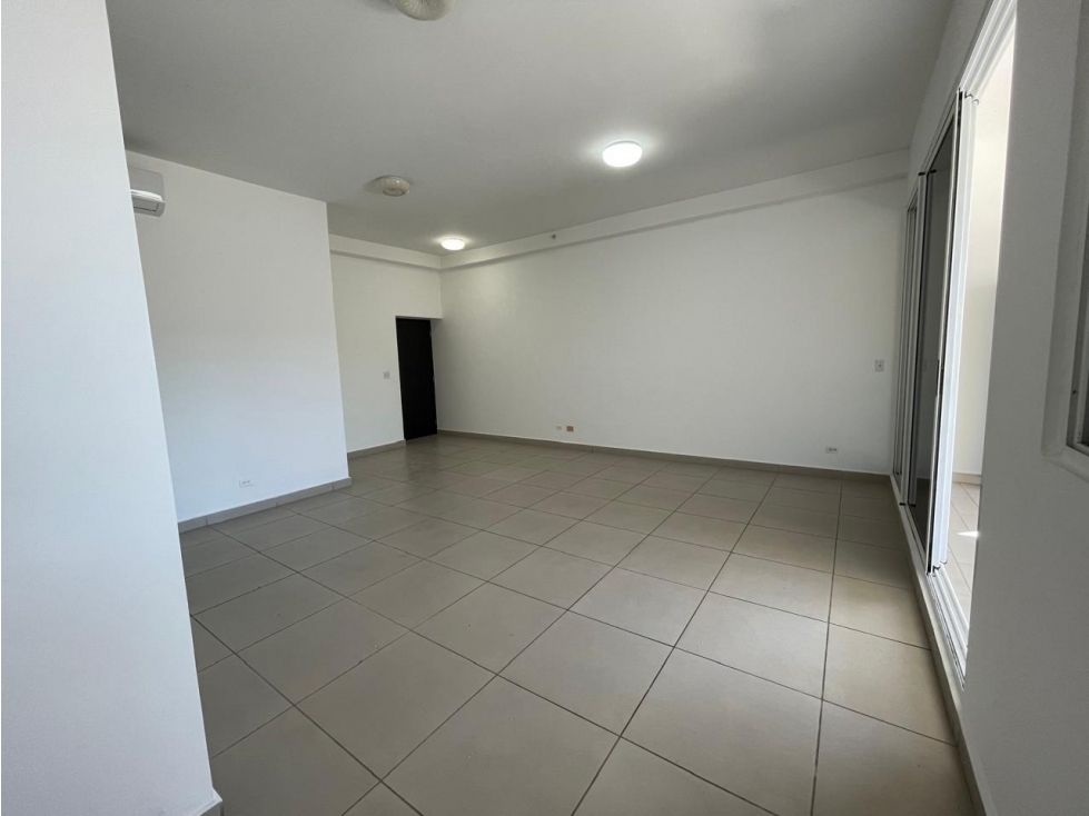 VENTA DE APARTAMENTO EN CONDADO DEL REY — foto 2