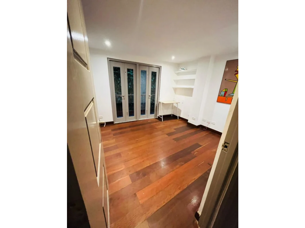 SE VENDE APARTAMENTO EN CASCO ANTIGUO — foto 2