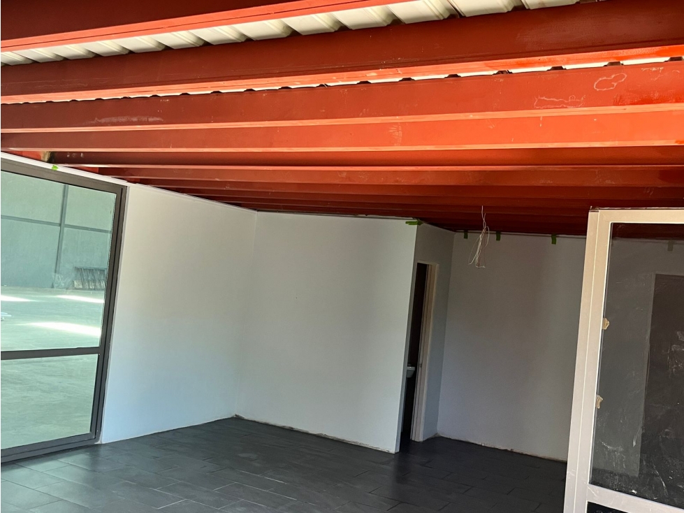 VENDO GALERA CON OFICINA ADMINISTRATIVA EN ALTO DE PACORA! - 5