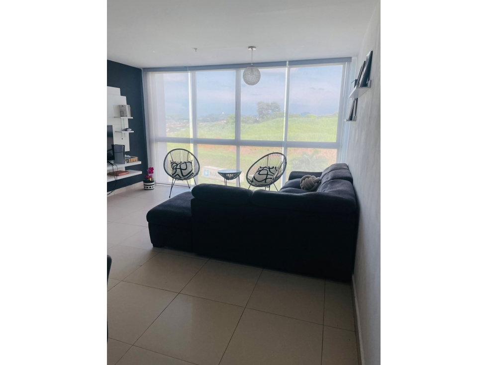 SE ALQUILA APARTAMENTO AMOBLADO EN EL CRISOL — foto 2