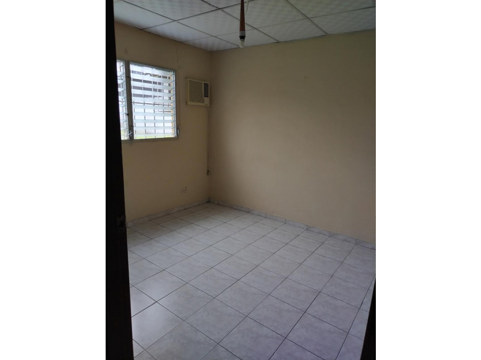 VENTA DE CASA EN LAS CUMBRES - 2