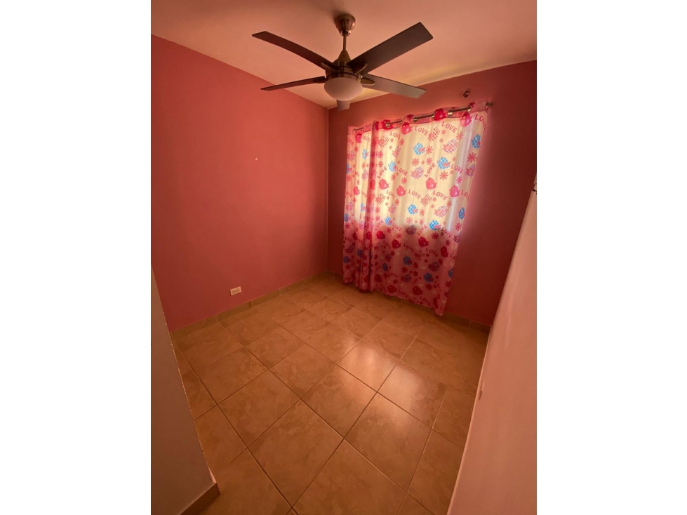 Se Vende Casa en Residencial Altos del Este - 5