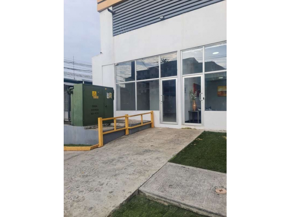 ¡Â¡SE VENDE!! Local Comercial en Parque Lefevre