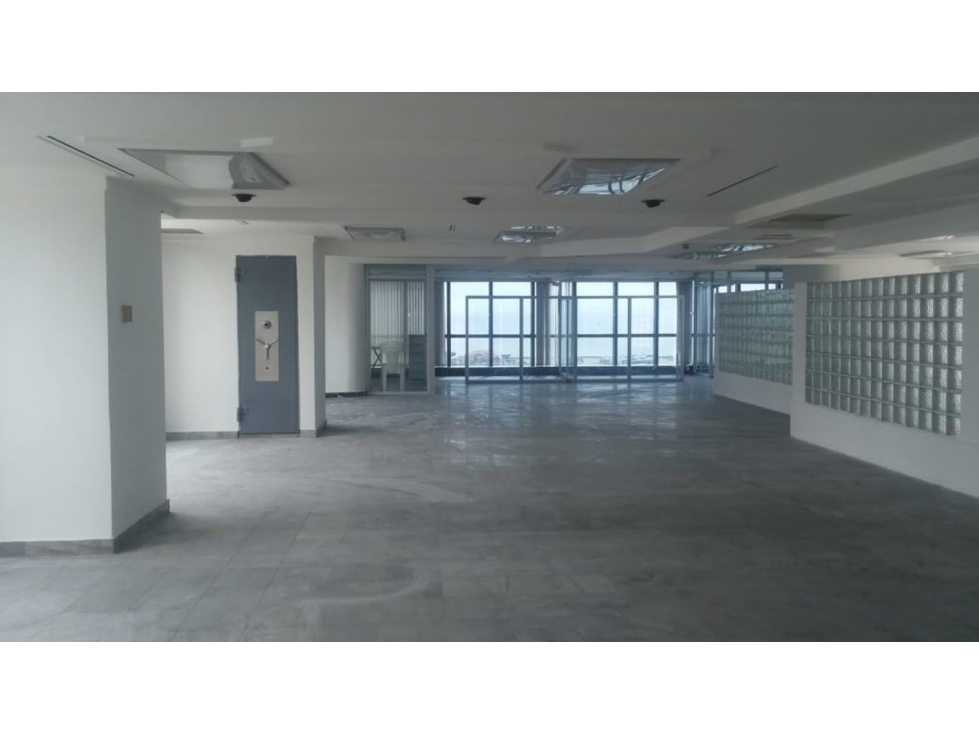 ¡SE ALQUILA! Esplendida Oficina en Avenida Balboa, Torre Bac, 250 m2 — foto 2