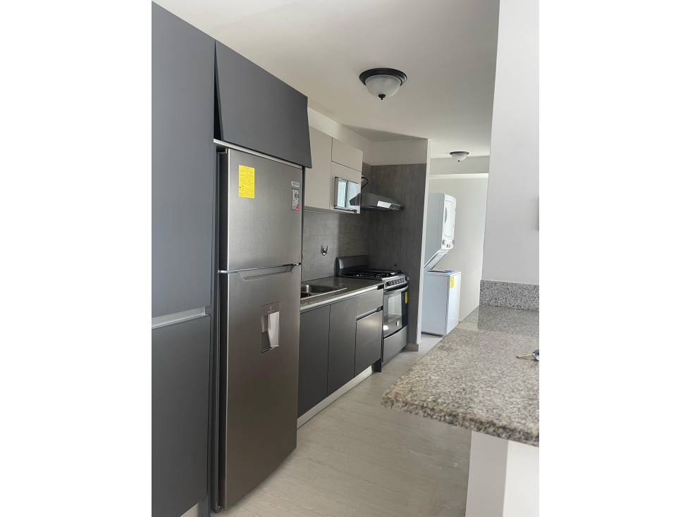 Alquiler apartamento en vía españa — foto 2