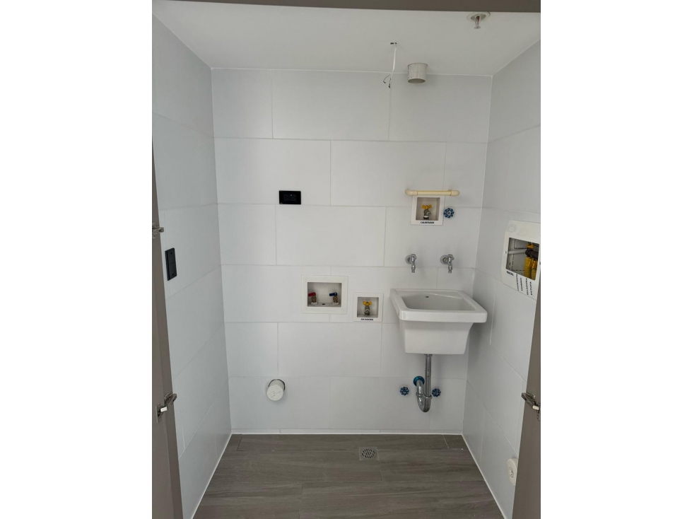 SE ALQUILA APARTAMENTO EN COCO DEL MAR — foto 3