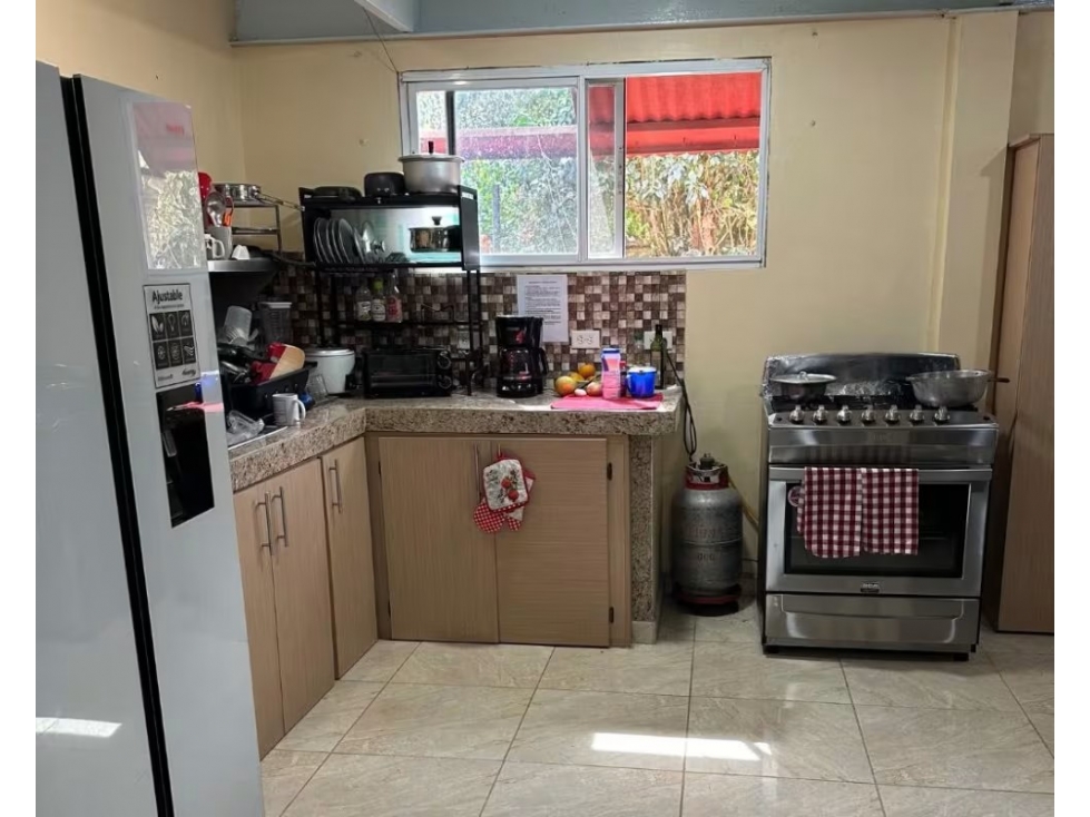 Casa en venta en Altos de Cerro Azul - Clima fresco - 6