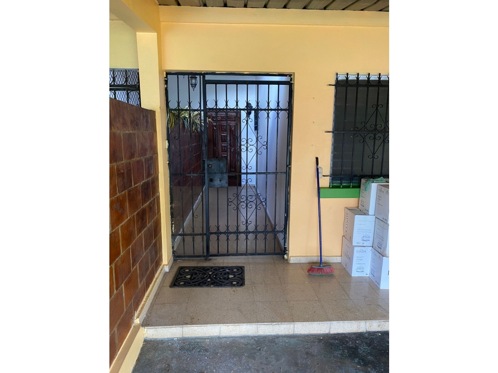 Se Alquila Casa en Villa de la Fuente $1,500 CM — foto 3