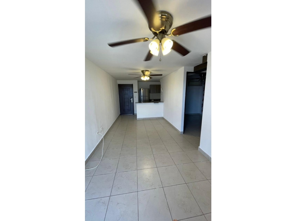 VENDO APARTAMENTO EN 12 DE OCTUBRE - 5