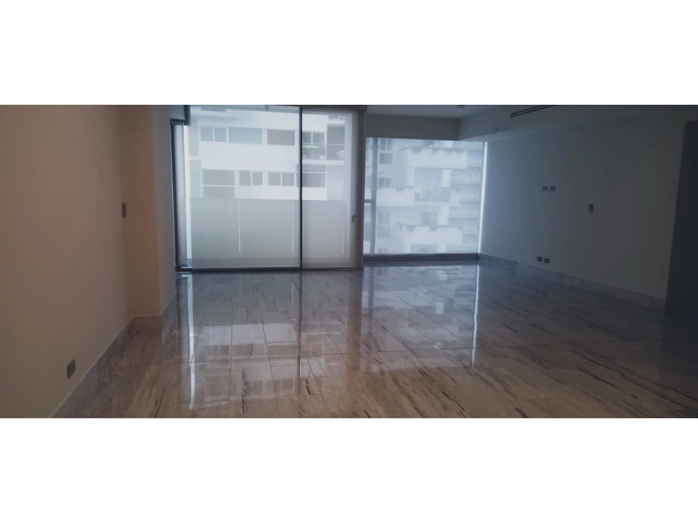 Se Alquilan Aptos 130 Mts Linea Blanca. Av. Balboa USD$1,900,00 — foto 2