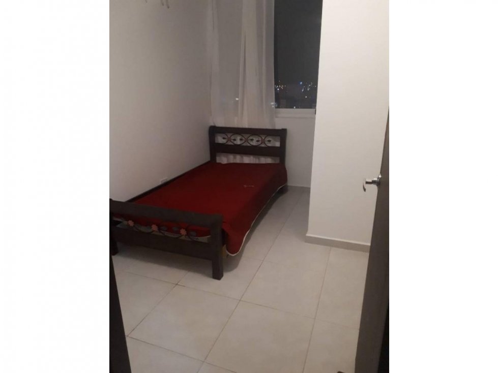 Alquilo apto bay view amoblado Av balboa $ 850 — foto 3