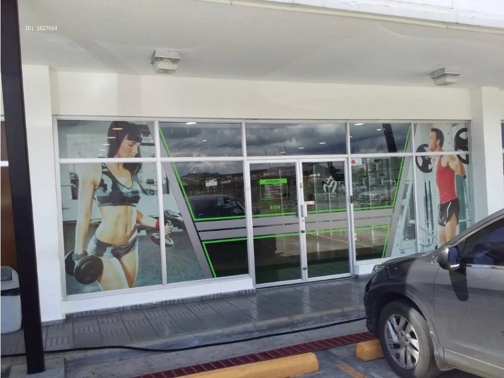 Alquiler de local comercial en Centenial Mall - 3