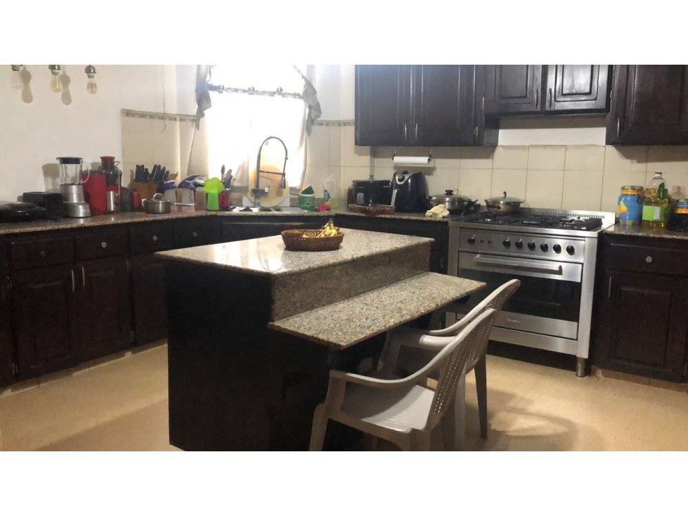 Se vende casa en condados del rey $365,000 — foto 3