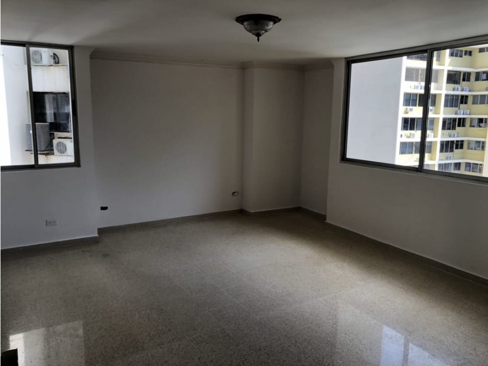 SE ALQUILA APARTAMENTO LIENA BLANCA EN PAITILLA — foto 4