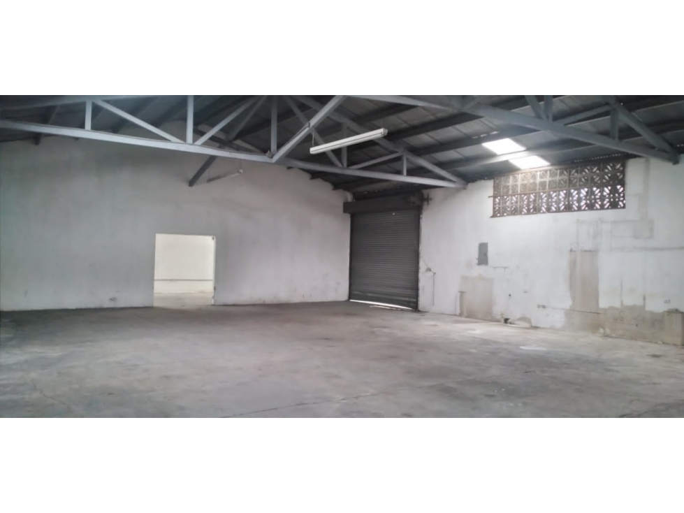 Se Alquila Galera 536 Mts2 Area Industrial Los Angeles $4,860.00 — foto 2